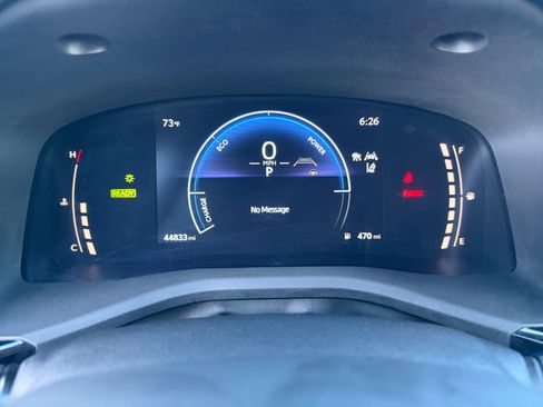 Used 2025 Toyota Camry LE FWD image 11