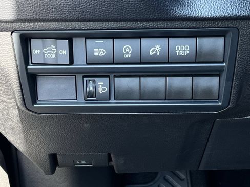 Used 2024 Toyota Tundra SR5 w/ SR5 Premium Package RWD image 20