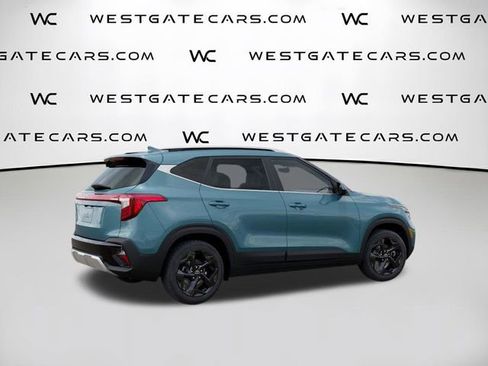 New 2026 Kia Seltos EX FWD image 8
