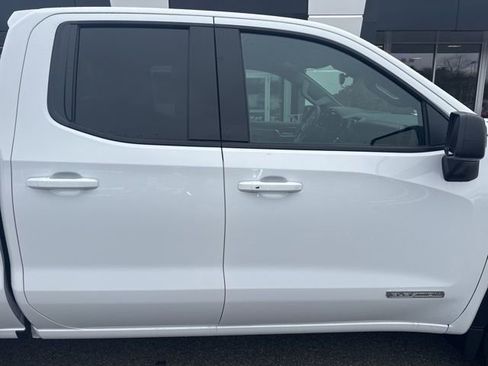 New 2026 GMC Sierra 1500 Elevation image 32