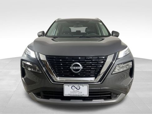 Used 2023 Nissan Rogue SV w/ SV Premium B Package AWD/4WD image 3