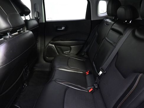 Used 2018 Jeep Compass Latitude w/ Popular Equipment Group image 21