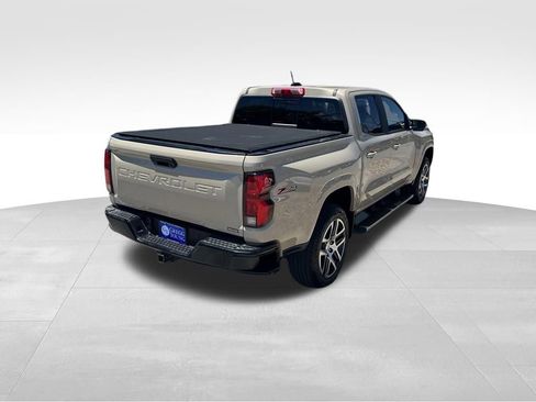 Used 2023 Chevrolet Colorado Z71 w/ Z71 Convenience Package 2 AWD/4WD image 7