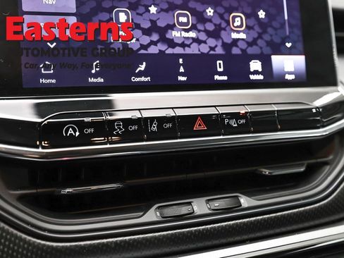 Used 2022 Jeep Compass Trailhawk w/ Trailhawk Elite Group image 22