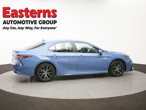 Used 2024 Toyota Camry SE image 44