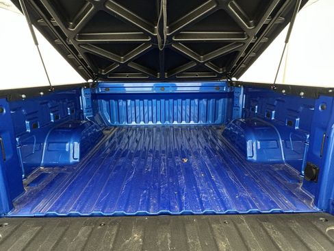 Used 2025 Chevrolet Silverado 1500 LT image 36