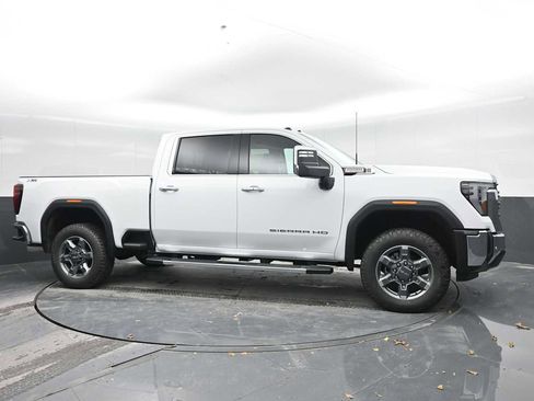 New 2026 GMC Sierra 2500 SLT w/ SLT Premium Package image 7