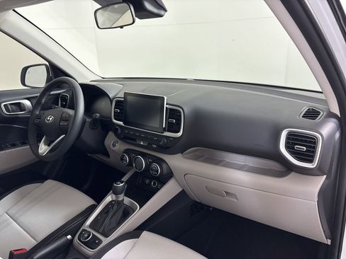 New 2026 Hyundai Venue SEL image 13