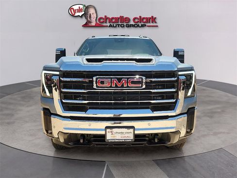 New 2025 GMC Sierra 2500 SLT w/ Texas SLT Premium Package image 10
