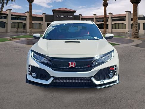 Used 2018 Honda Civic Type R image 3