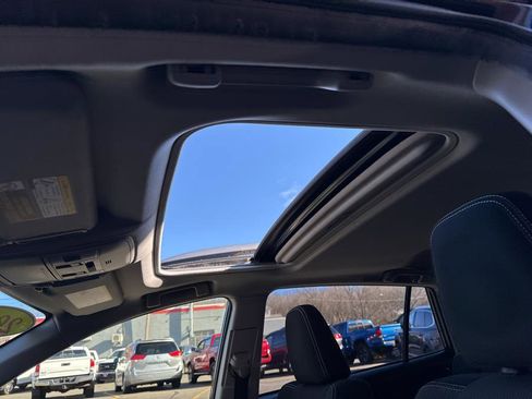 Used 2017 Toyota RAV4 XLE image 30