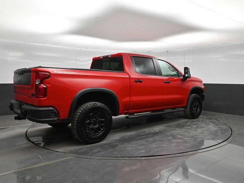 Used 2024 Chevrolet Silverado 1500 ZR2 w/ ZR2 Bison Edition AWD/4WD image 7