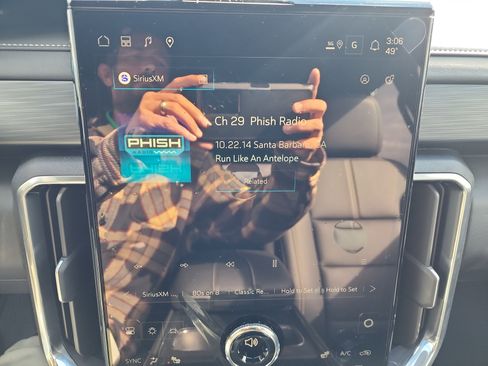 New 2026 GMC Acadia Elevation w/ Elevation Premium Package image 17