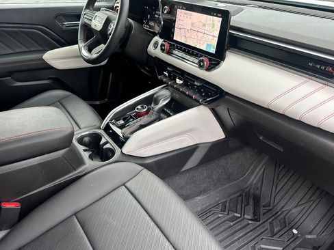 Used 2023 GMC Canyon AT4X w/ Edition 1 image 19