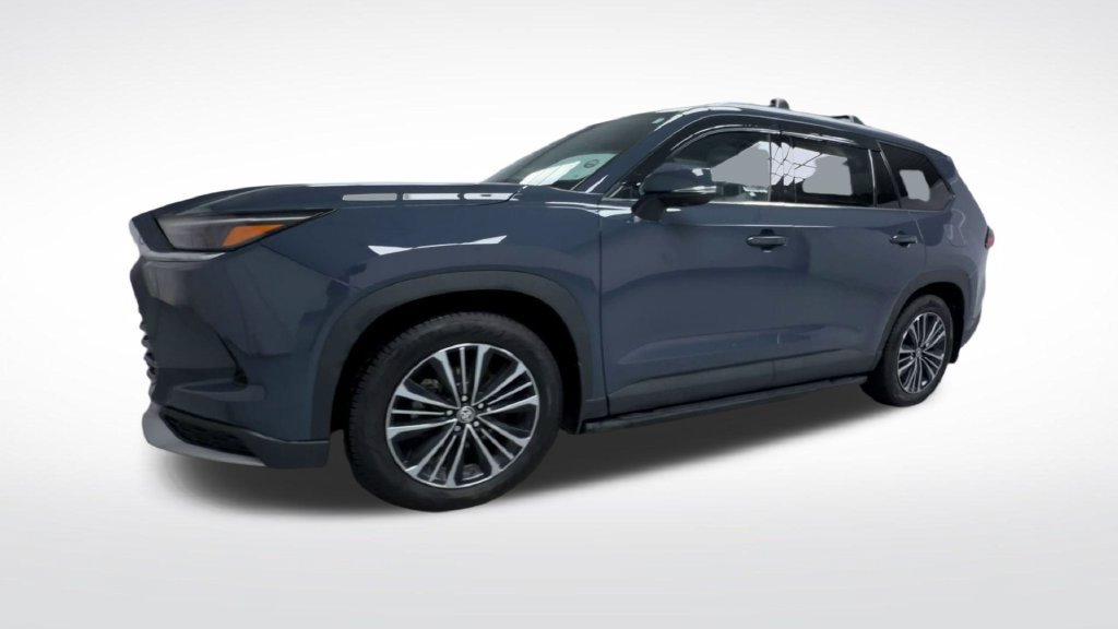 Certified 2025 Toyota Grand Highlander AWD Hybrid image 5