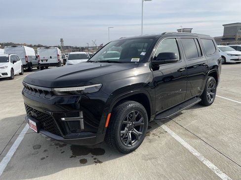 New 2026 Jeep Grand Wagoneer Limited image 1