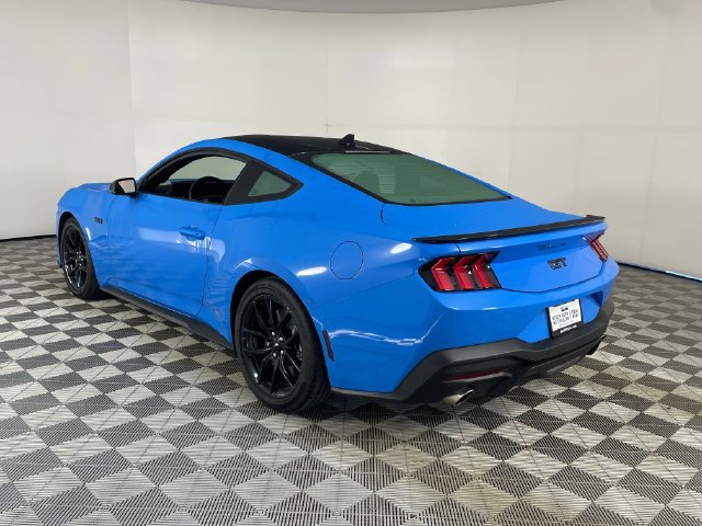 Used 2025 Ford Mustang GT Premium RWD image 12