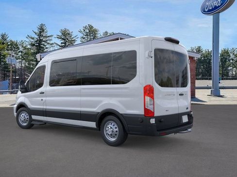 Used 2024 Ford Transit 350 XLT image 4