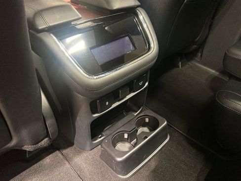 Used 2024 Lincoln Navigator Premiere image 28