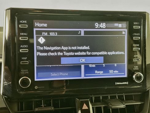 Used 2021 Toyota Corolla LE FWD image 21