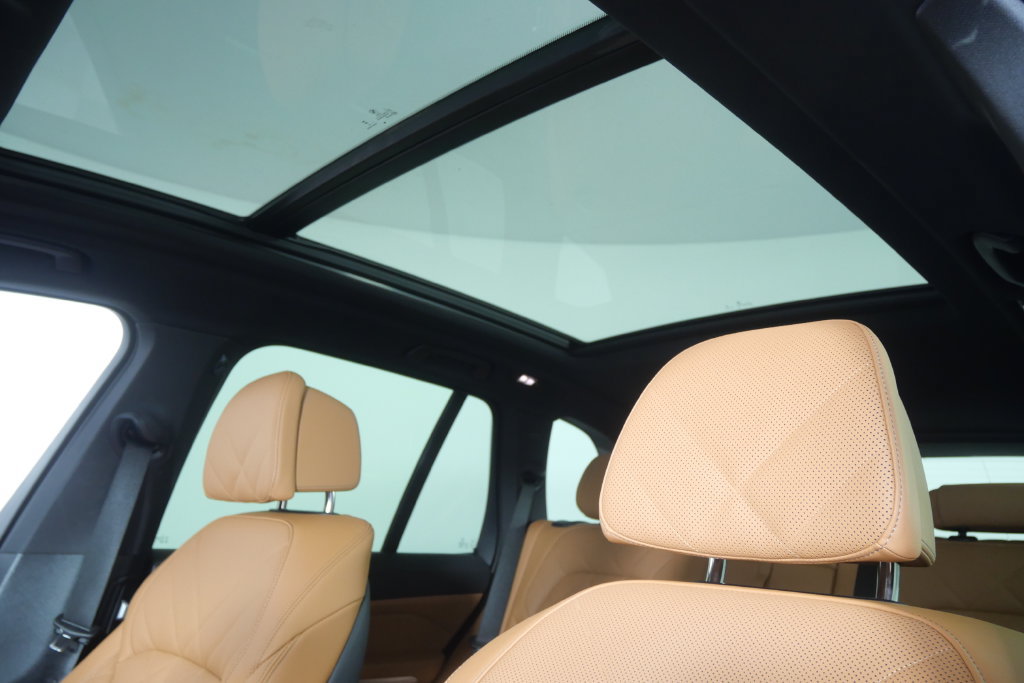 Certified 2026 BMW X5 sDrive40i RWD image 12
