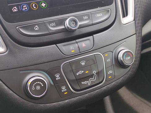 Used 2024 Chevrolet Malibu RS image 18