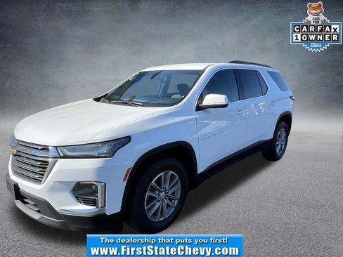 Used 2023 Chevrolet Traverse LT AWD/4WD image 1