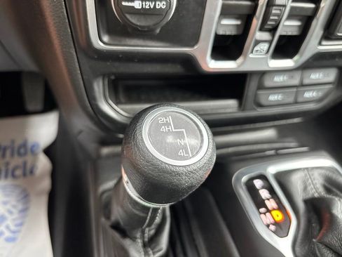 Used 2024 Jeep Wrangler Unlimited Sport AWD/4WD image 63
