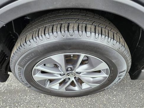 Used 2017 Toyota RAV4 XLE w/ All Weather Liner Package image 20