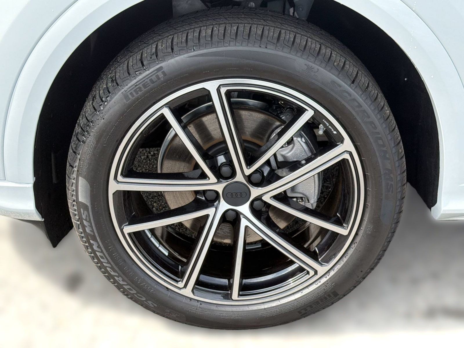 New 2026 Audi Q5 Premium Plus AWD/4WD image 12