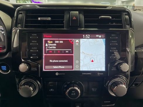 Used 2024 Toyota 4Runner TRD Off-Road Premium image 20