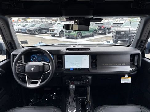 New 2025 Ford Bronco Badlands AWD/4WD image 27