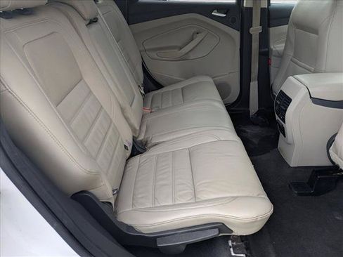 Used 2017 Ford Escape SE w/ SE Leather Comfort Package FWD image 19