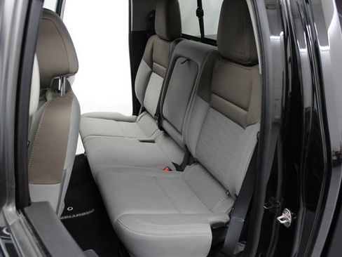 Used 2022 Nissan Frontier SV w/ Technology Package AWD/4WD image 25