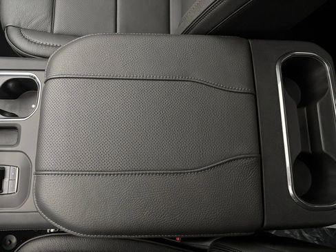 New 2026 GMC Sierra 1500 Denali w/ Denali Reserve Package image 30