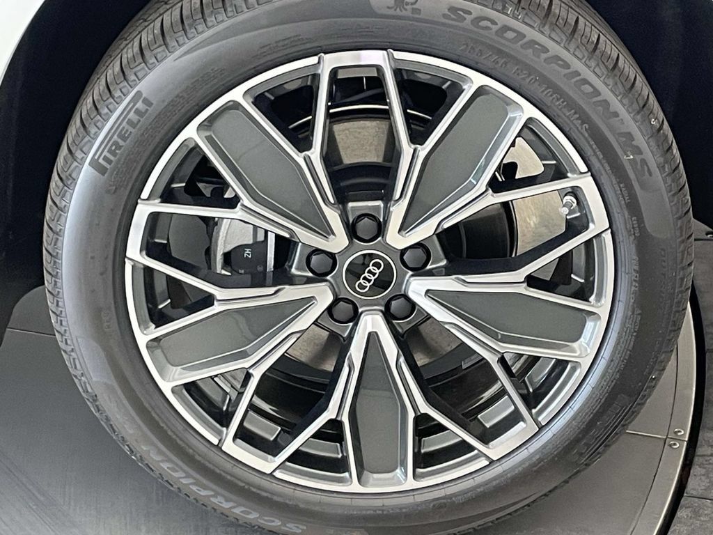 New 2026 Audi Q5 Premium Plus AWD/4WD image 12