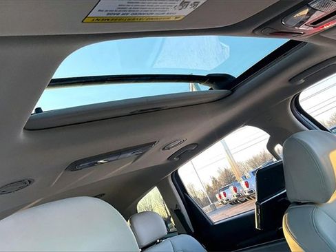 Used 2023 Kia Telluride S w/ S Sunroof Package image 28