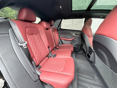 Used 2023 Audi SQ8 Premium Plus AWD/4WD image 45