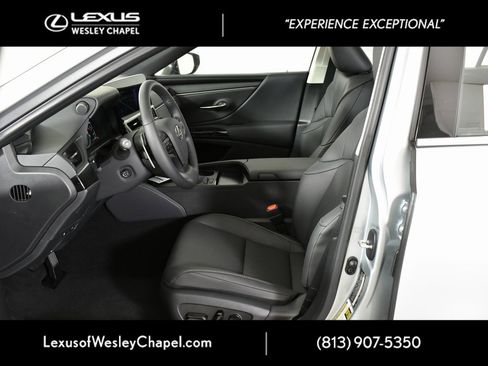 New 2025 Lexus ES 350 w/ Premium Package image 6