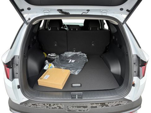 New 2025 Hyundai Tucson SEL image 17