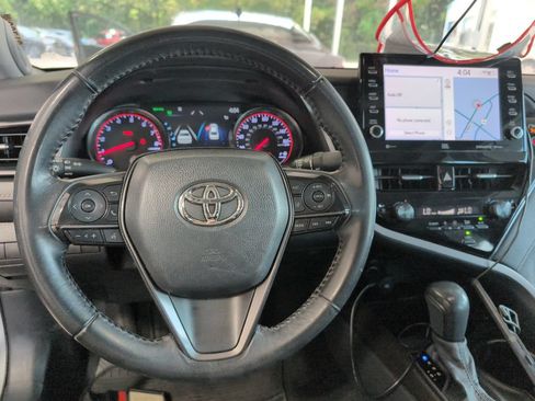 Used 2021 Toyota Camry XSE w/ Navigation Package FWD image 12