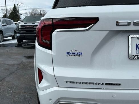 New 2026 GMC Terrain Denali image 13