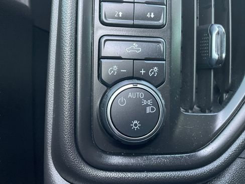 Used 2024 Chevrolet Silverado 1500 Custom Trail Boss image 26