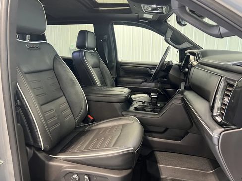 Used 2024 GMC Sierra 1500 AT4X AWD/4WD image 33