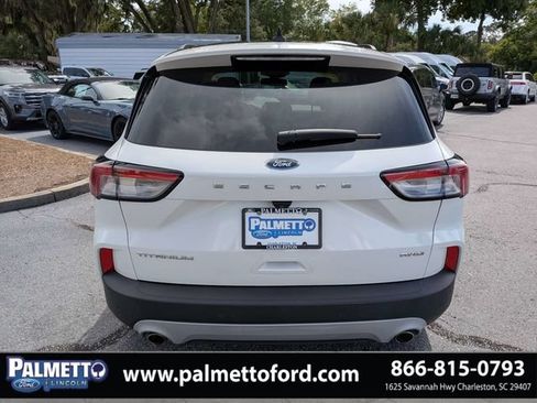 Used 2021 Ford Escape Titanium AWD/4WD image 4