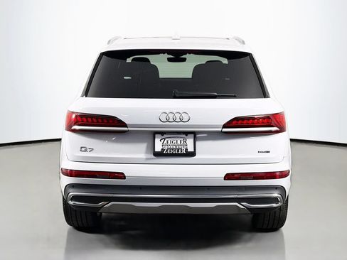 Used 2023 Audi Q7 3.0T Premium Plus w/ Premium Plus Package AWD/4WD image 6