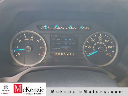 Used 2015 Ford F150 XLT w/ Equipment Group 301A Mid RWD image 14