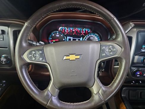Used 2018 Chevrolet Silverado 1500 High Country RWD image 31