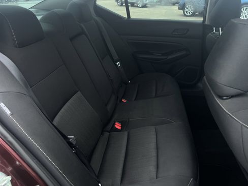 Used 2024 Nissan Altima 2.5 SV image 16