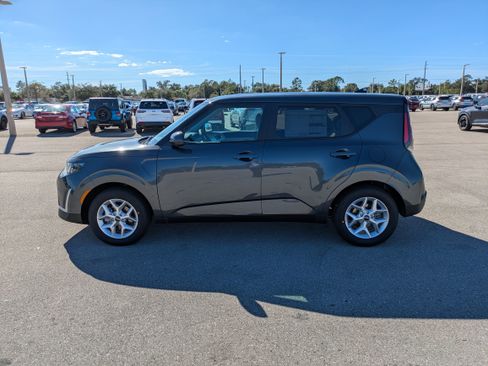 New 2025 Kia Soul LX image 8